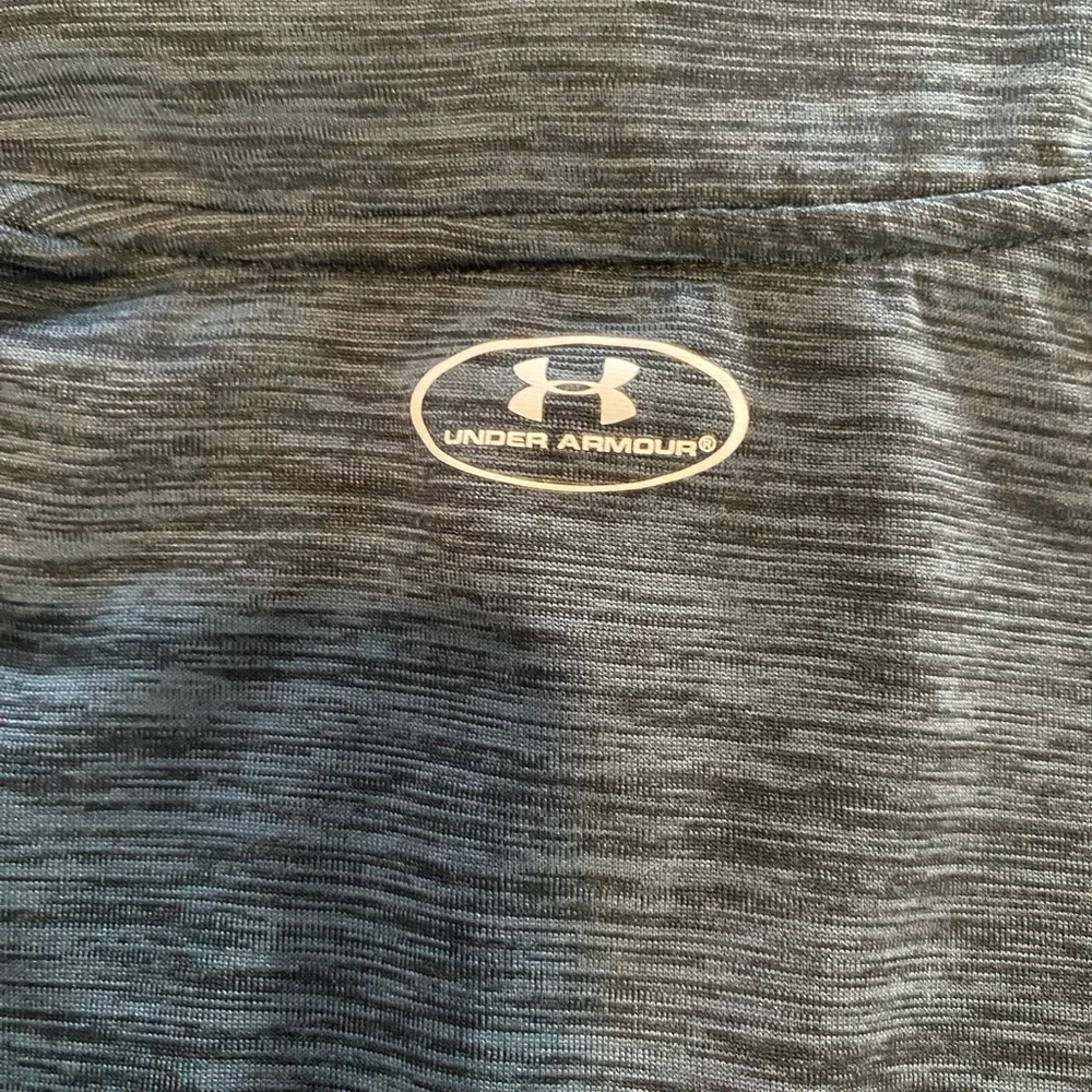 Under Armour Quarter-Zip long sleeve Pullover boys size 7 - Picture 7 of 7